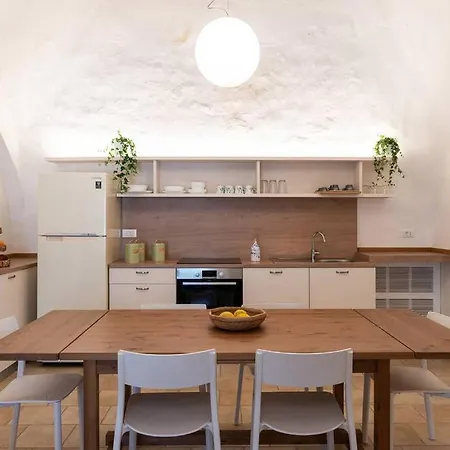 I Trulli Di Morena, Swimming Pool And Relax Apartment Gorgofreddo